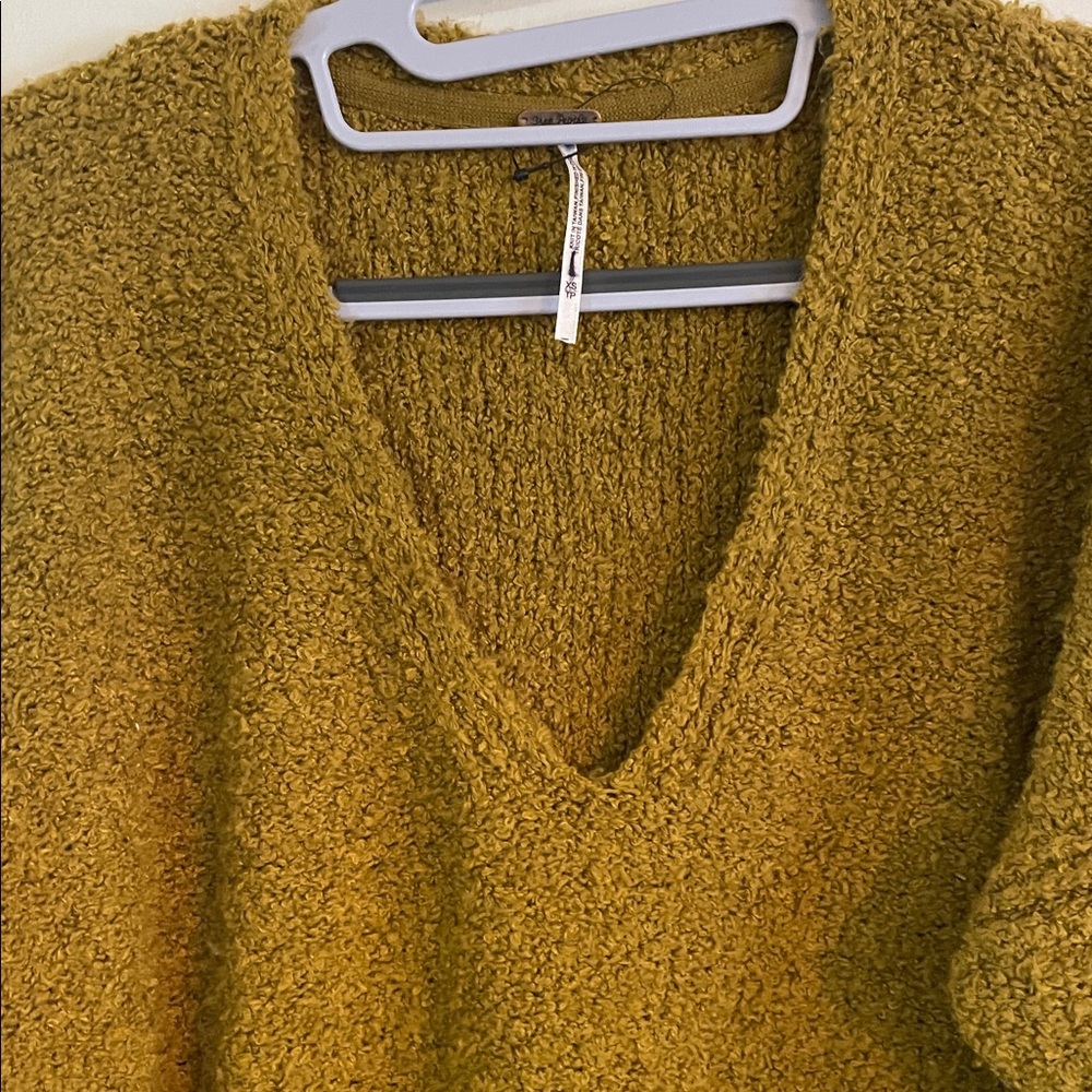 Free People Finders Keepers Moss Green Cozy Sweater - Picture 8 of 10